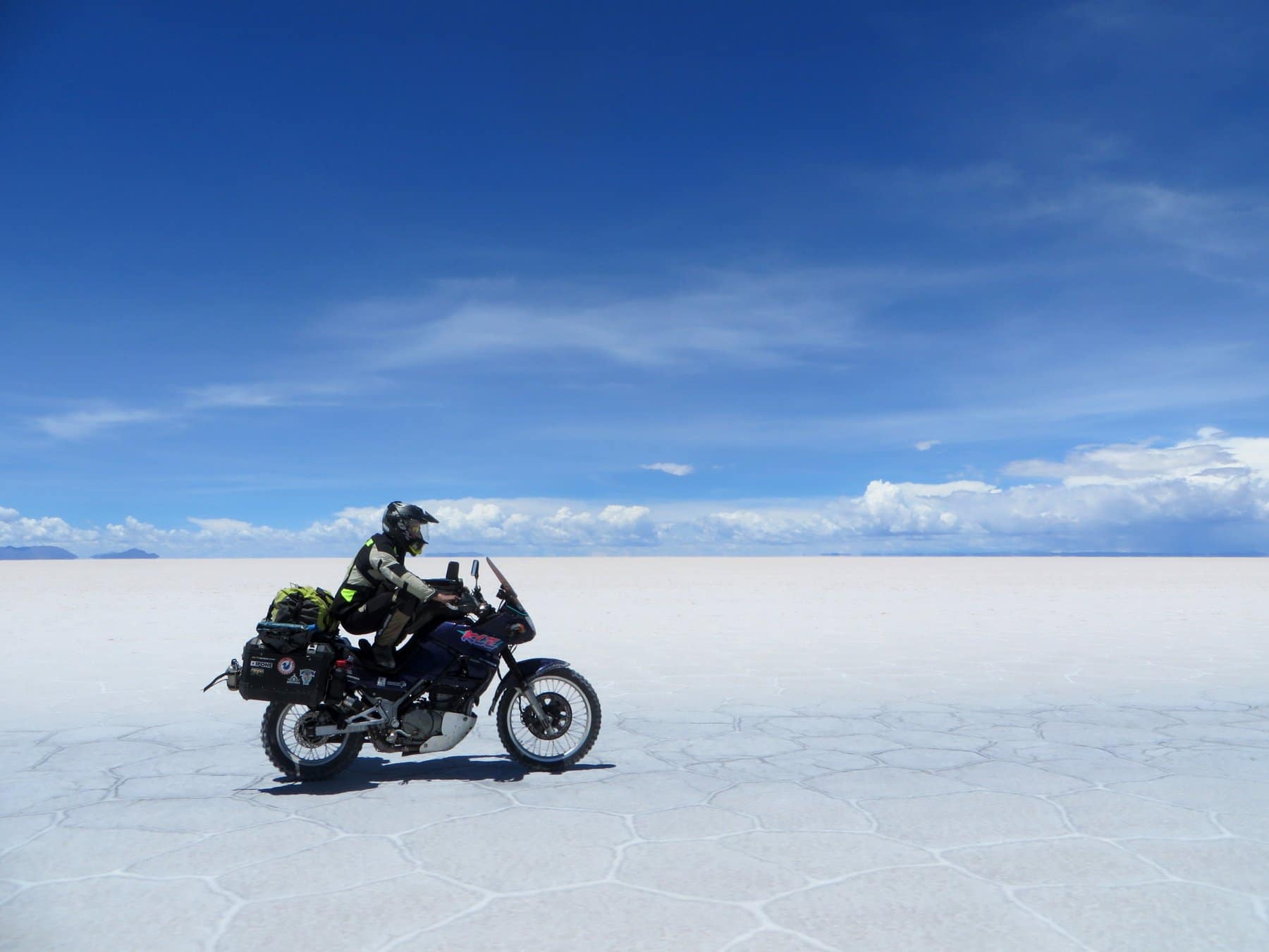 Voyages: Comment voyager à moto, avec Baptiste Régné.