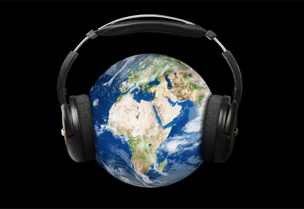 A l’écoute du Cosmos…