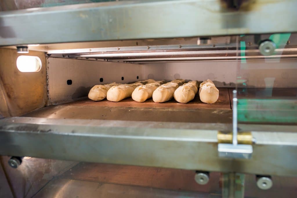 L’école internationale de boulangerie veut redonner des couleurs au pain