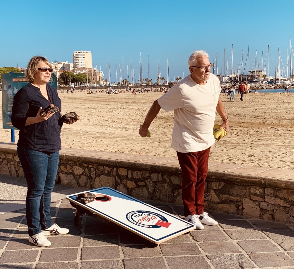 Le Corhole, le sport qui rassemble