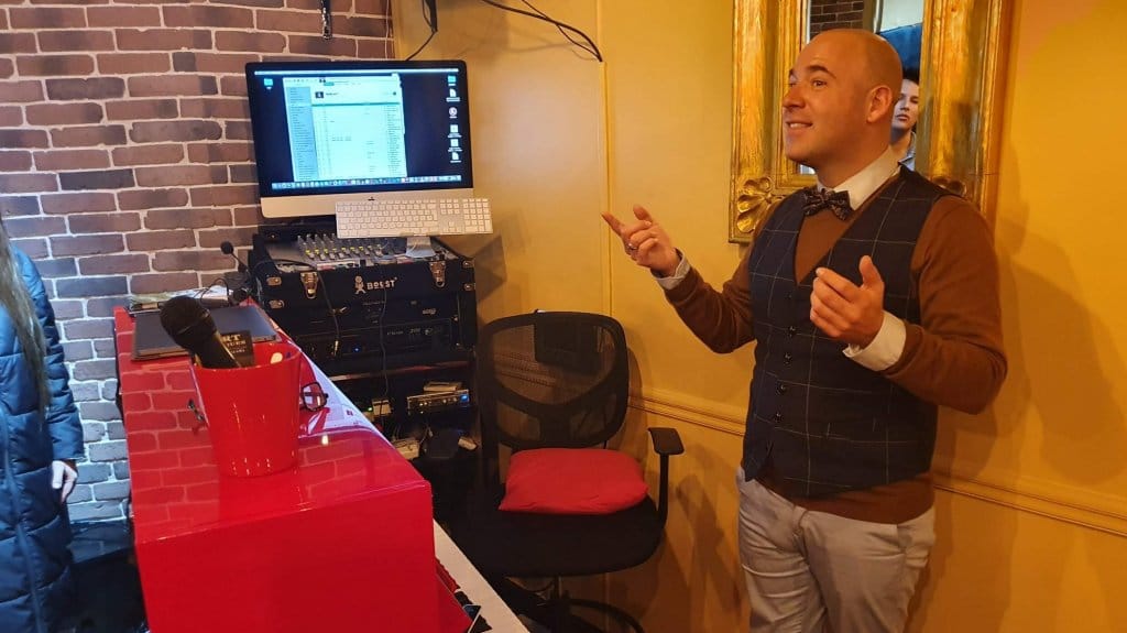 Paris : le café-théâtre Crescendo Art, un lieu qui révèle les voix