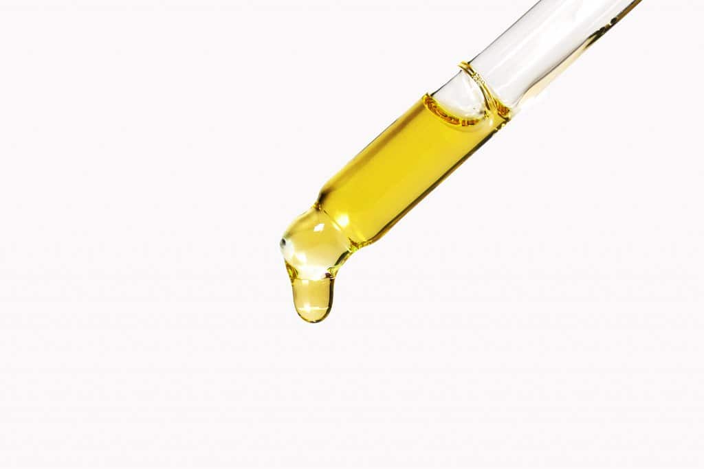 Huiles essentielles : la litsée citronnée, la parfumée