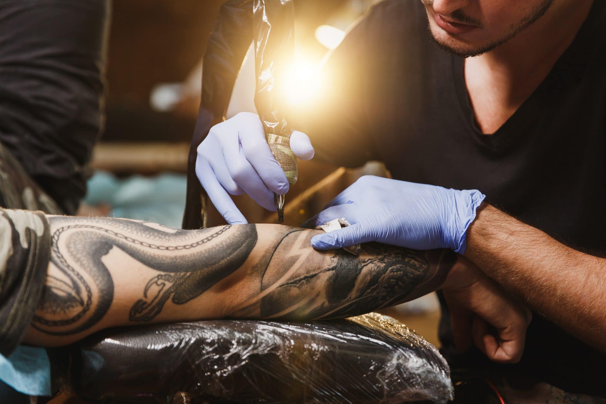 « Le tatouage m’a aidé à transcender la douleur »