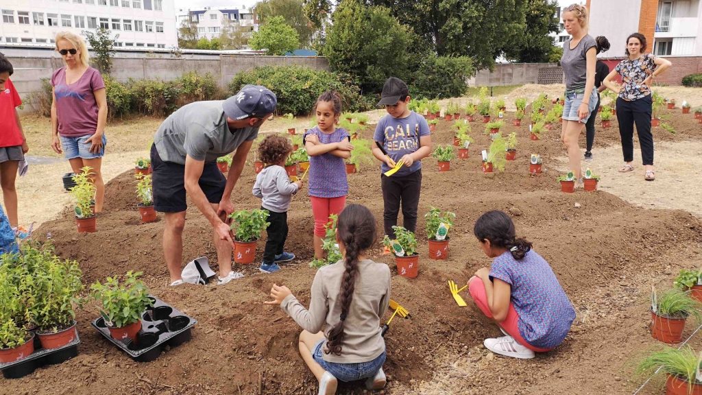 Merci Raymond : la végétalisation au service du bien-être des salariés