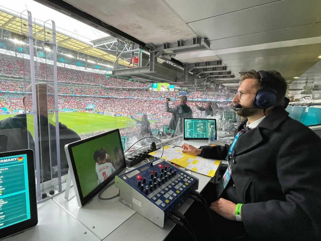 Dans la peau d’un commentateur sportif