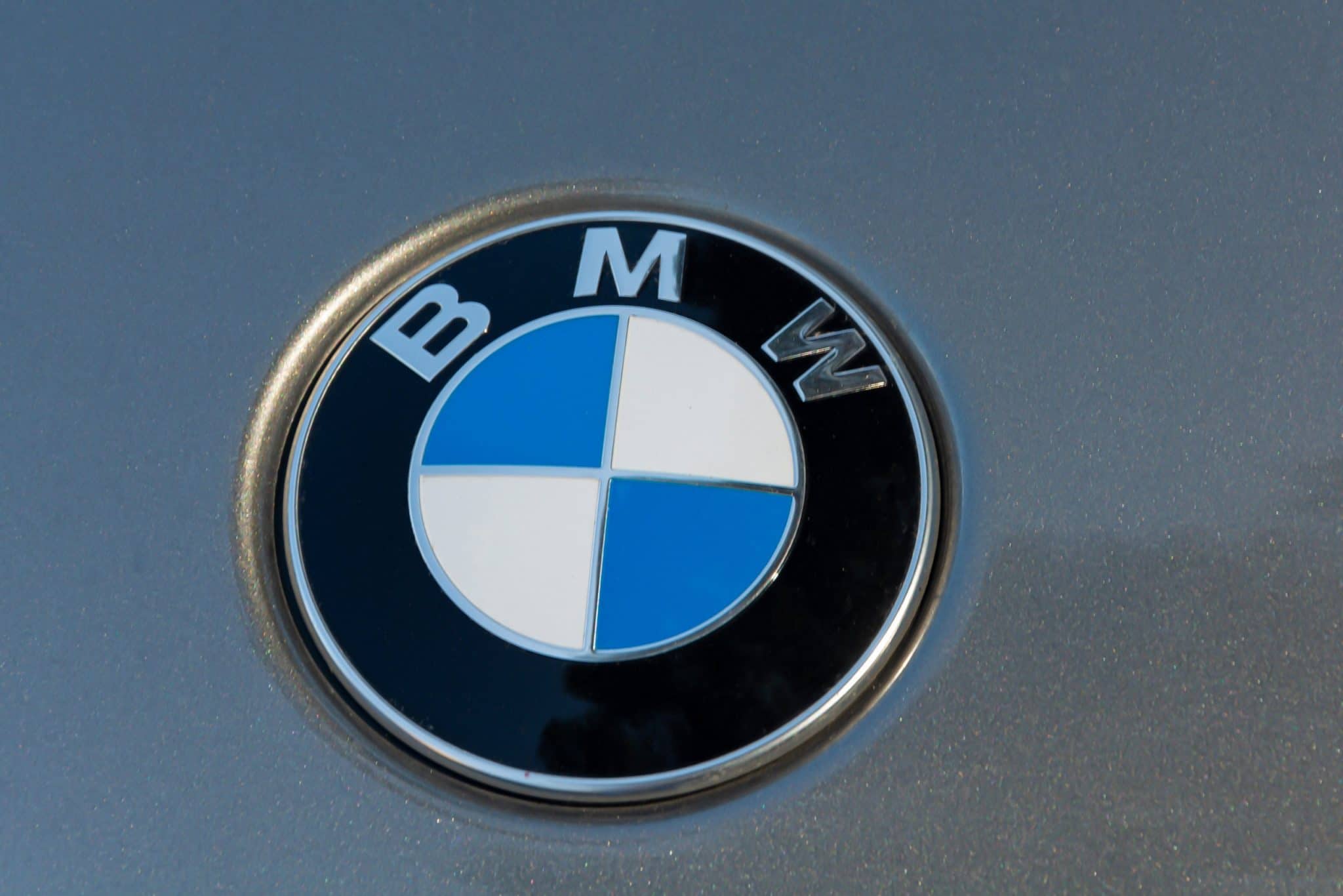 BMW iX Flow, la première voiture qui change de couleur