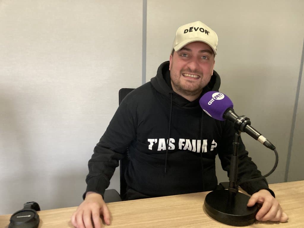 Tiktok : Damien invite des inconnus à manger