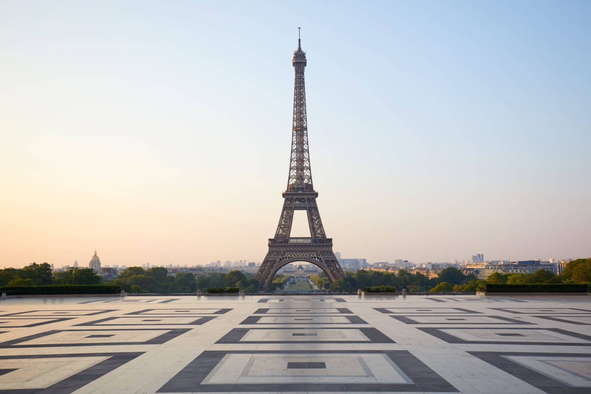 La Tour Eiffel a grandi de six mètres