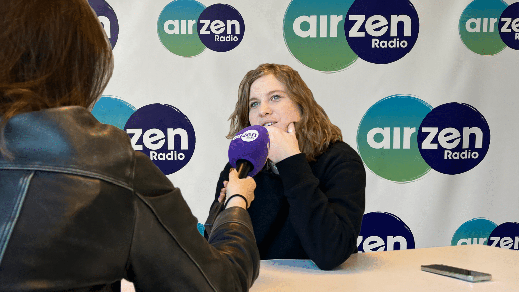 Emma Peters : « Écrire des chansons, c’est un peu thérapeutique »