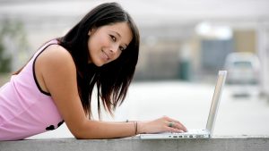 Ramener les femmes vers les métiers du digital