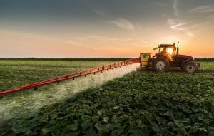 tracteur pesticide