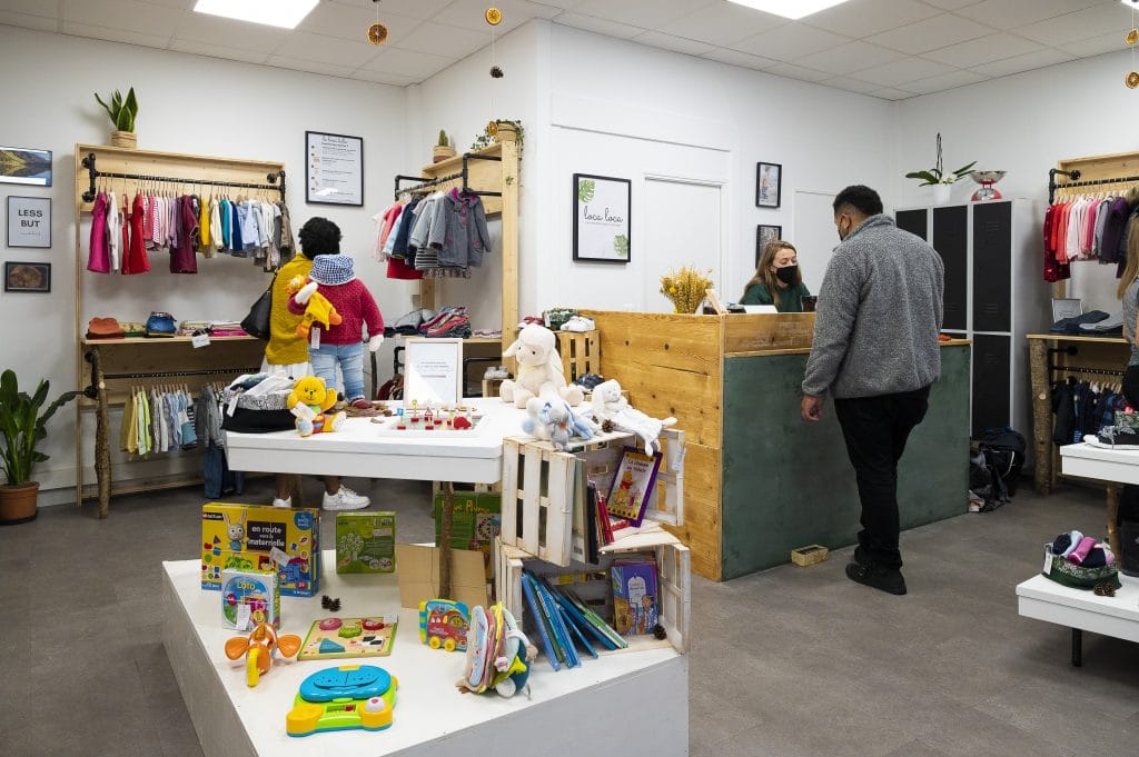 Lyon : Loca Loca redonne une seconde chance aux habits pour enfants