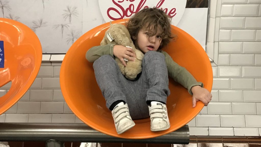 Bretagne : Dr Doudou répare les doudous avec cœur et authenticité