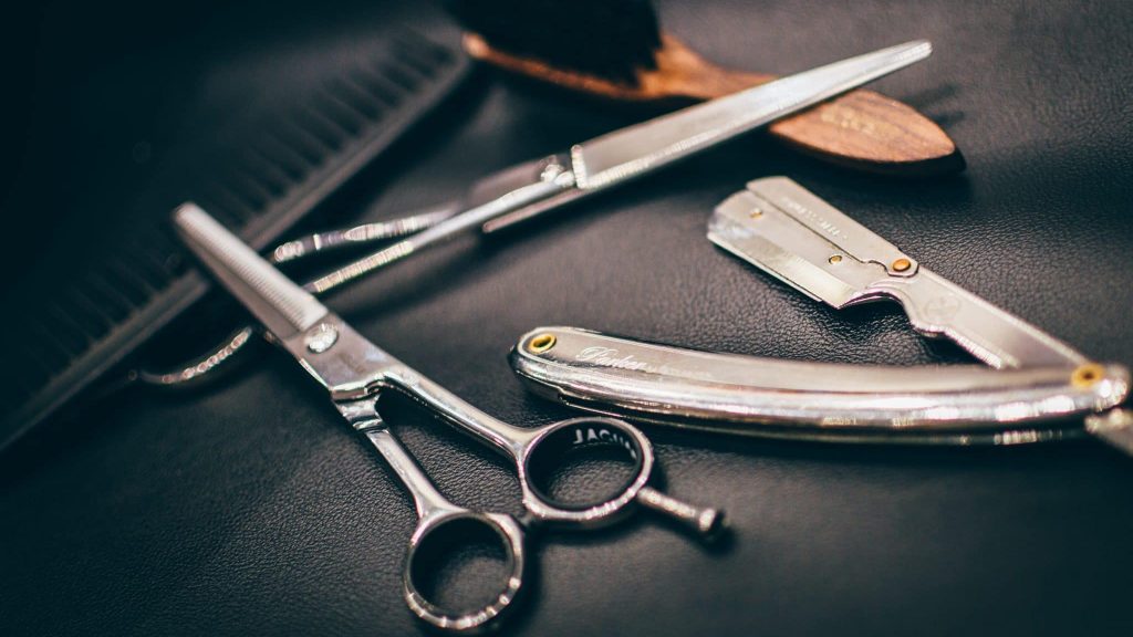 Paris : Gentlemen Compagnie, un barbier-coiffeur d’exception