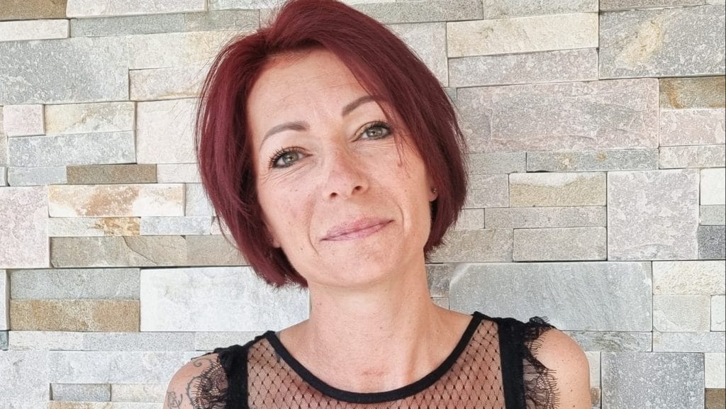 De la coiffure au secteur médical, un changement de vie radical  