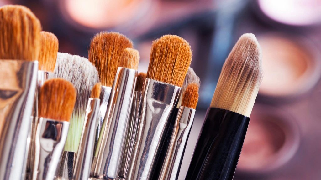 Bretagne : les pinceaux Léonard, la transmission d’un savoir-faire