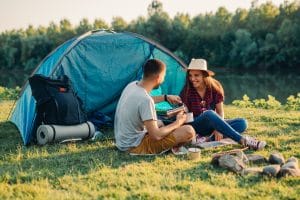 Amis voyageurs à pied ou à vélo, soyez les bienvenus dans mon jardin