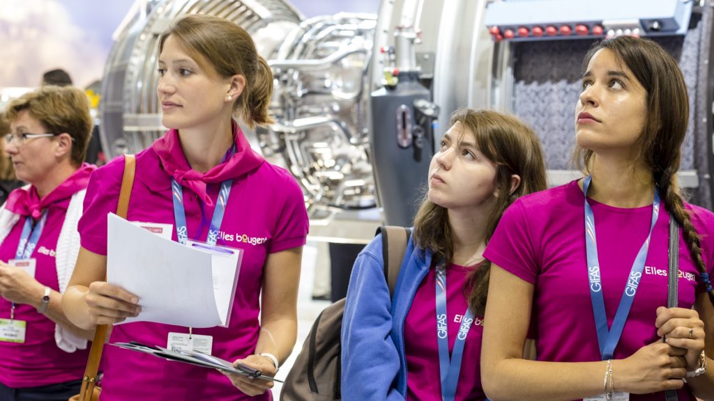 Elles bougent veut plus de mixité dans les métiers scientifiques