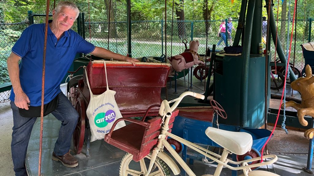 Monsieur Manège, une institution au cœur du bois de Vincennes