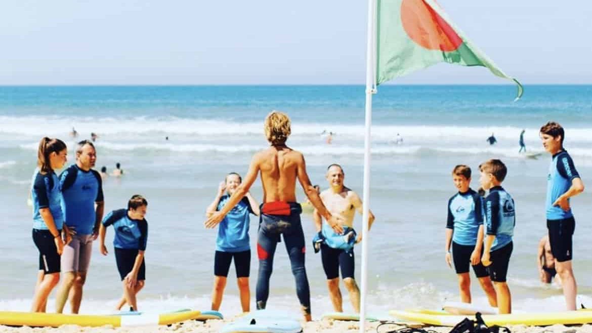 Gagner du temps et gérer les réservations des cours avec Surfnow