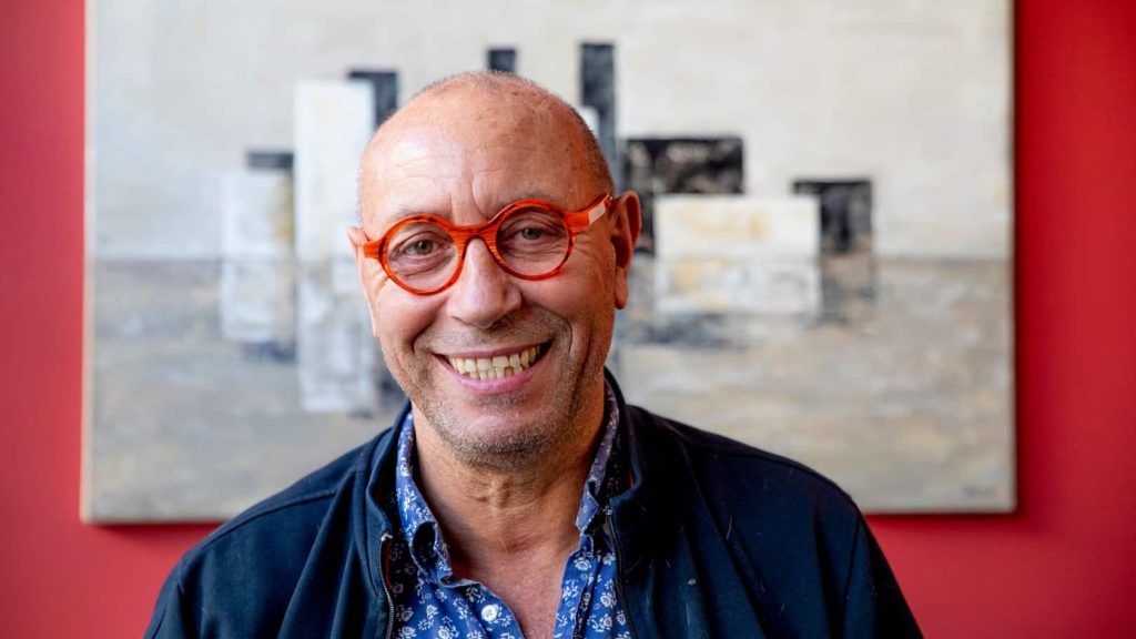 Hauts-de-France : un agent immobilier loge des sans-abris