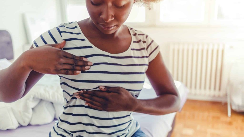 Cancer du sein : mode d’emploi pour une bonne autopalpation mammaire