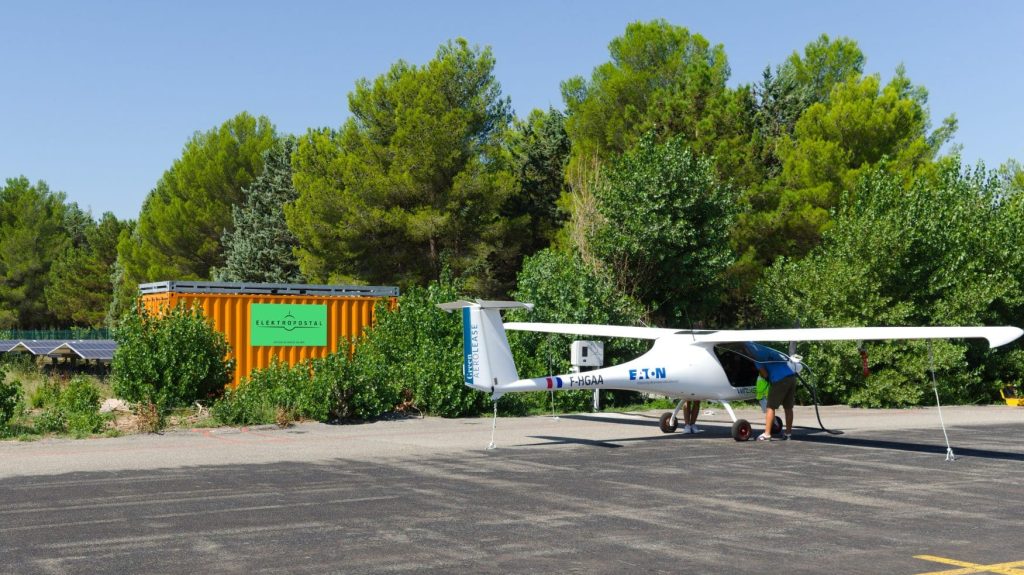 La première station de charge solaire d’avions électriques inaugurée