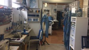 Atelier de couture bleu pastel