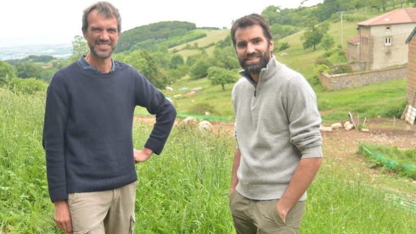 Dans le Rhône, ivier Munos et Benoit Saintoyant ont fondé la ferme terre d'Arjoux