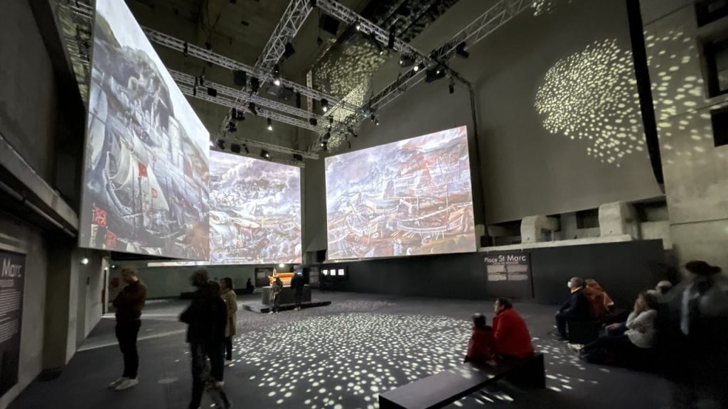 Paris : visiter Venise grâce à une technologie immersive 