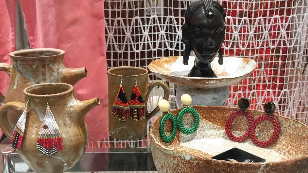 Saint-Etienne : Super Superflu remet le vintage au goût du jour