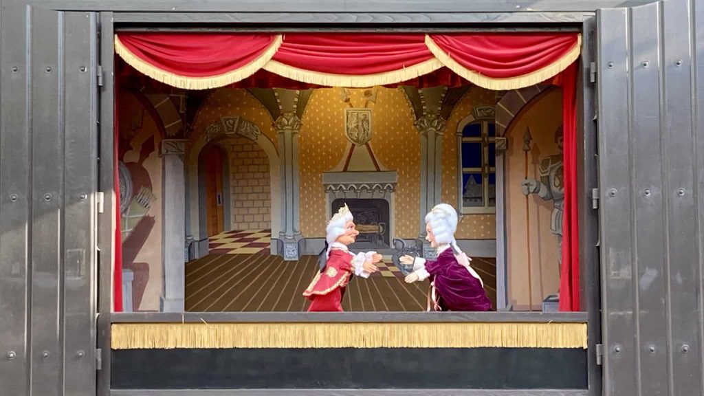 Entre modernité et tradition, que devient Guignol ?