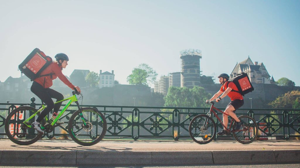 Repas à domicile : Frères Toque prend soin de ses livreurs à vélo