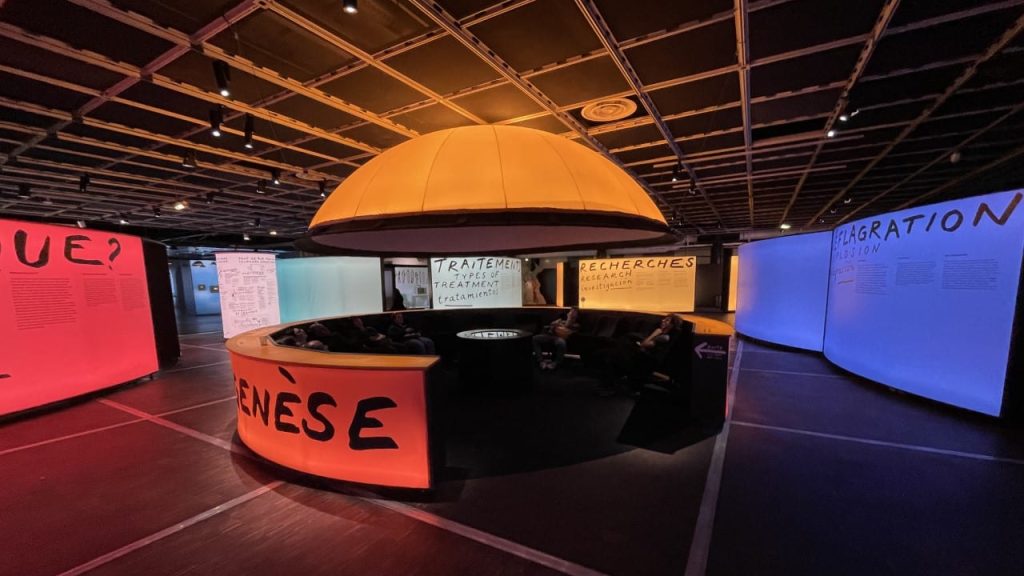 Paris : l’exposition “Cancers”, pour humaniser la maladie 