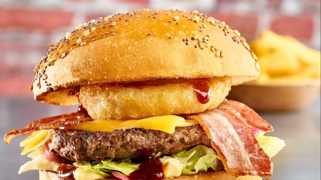 Dijon : chez Foodies, on peut manger de la poutine au bœuf bourguignon