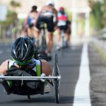 Triathlète paraplégique, il réalise les rêves sportifs des autres