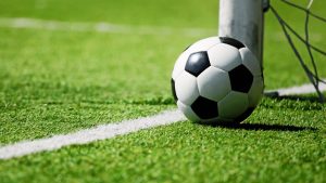 Vendée : il diffuse les matchs des équipes de foot locales en direct