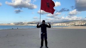 Amine, marche de Bordeaux à Tanger pour les orphelinats Marocains.