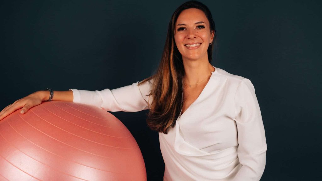 Santé : Mathilde Elind, une kiné épanouie sur les réseaux sociaux