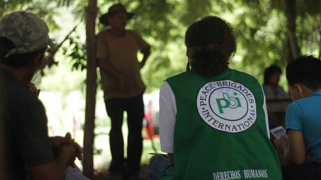 PBI France, une ONG qui promeut la non-violence à travers le monde