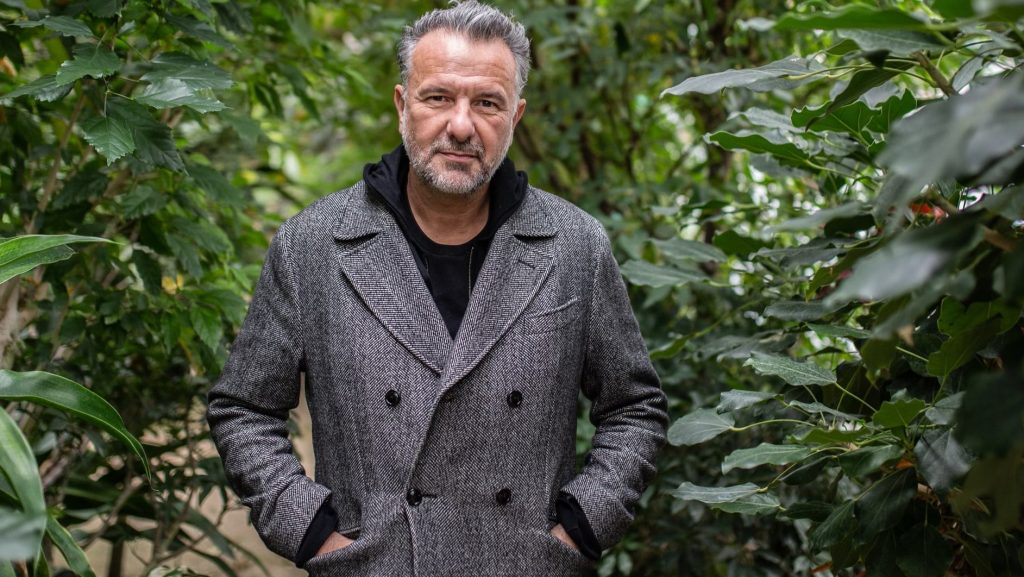 “Les Voyageurs solidaires”, la nouvelle émission de Stéphane Basset