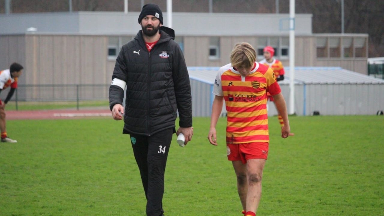 Sensibiliser les jeunes aux commotions cérébrales au rugby