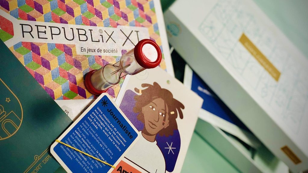 Des jeux de société collaboratifs pour sensibiliser aux droits humains