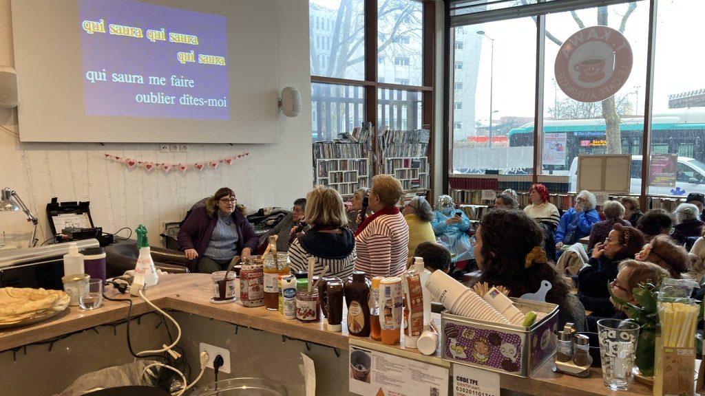 Paris : T-Kawa, le café alternatif des Petits Frères des Pauvres