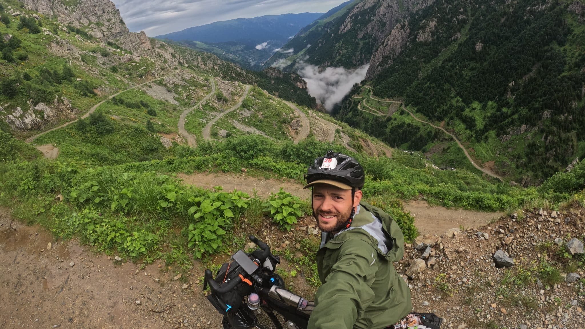 Paul voyage en solitaire à vélo