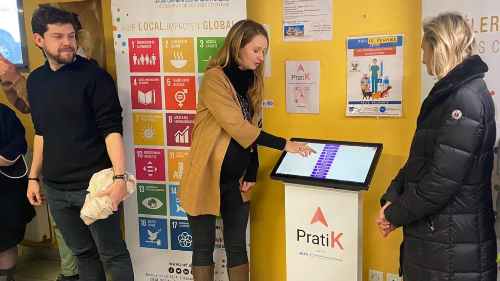 Montpellier : la web application Pratik se déploie sur borne interactive