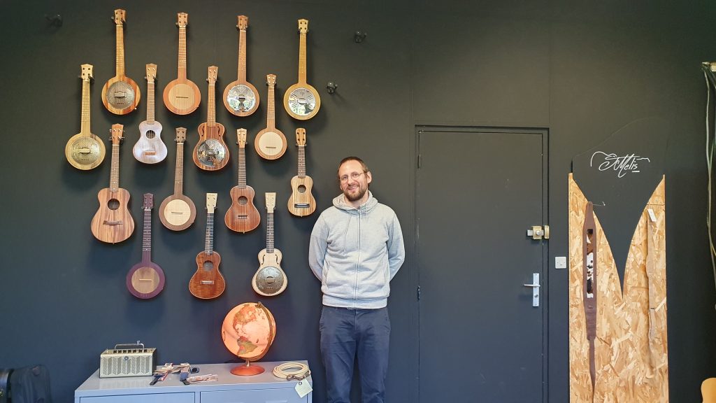 Atelier Mélopée : des ukulélés uniques, taillés pour voyager
