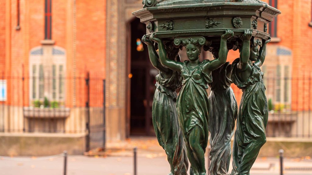 Où sont les 30 000 points d’eau potable prévus par la loi ?