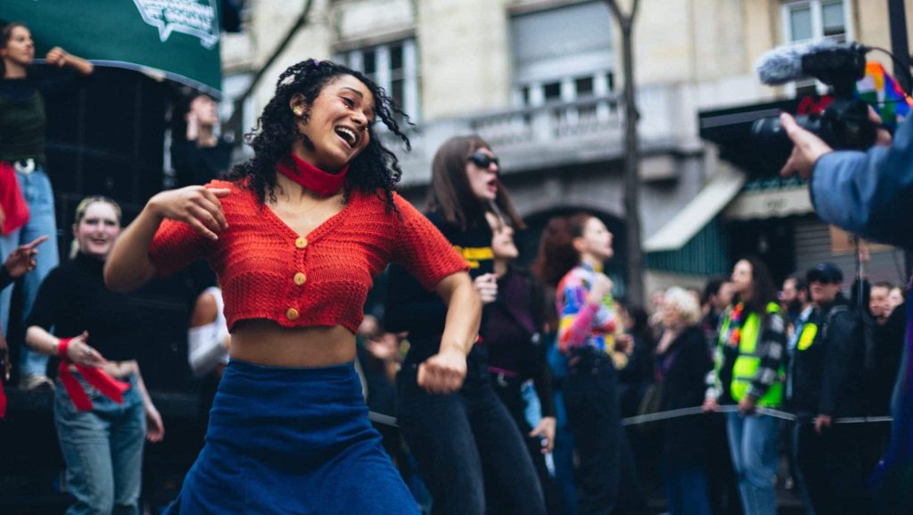 Réforme des retraites : avec Alternatiba, la danse rythme les manif’