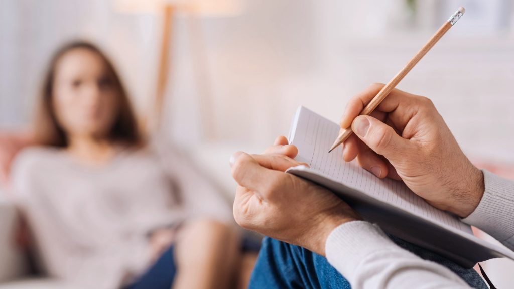 Qu’est-ce que les thérapies cognitives et comportementales ?